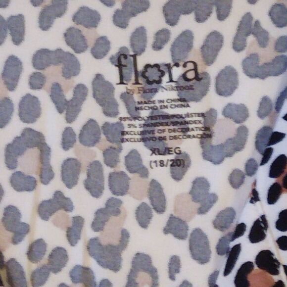 NWT Flora 2 Piece Animal Print Pajama Set - Picture 13 of 14